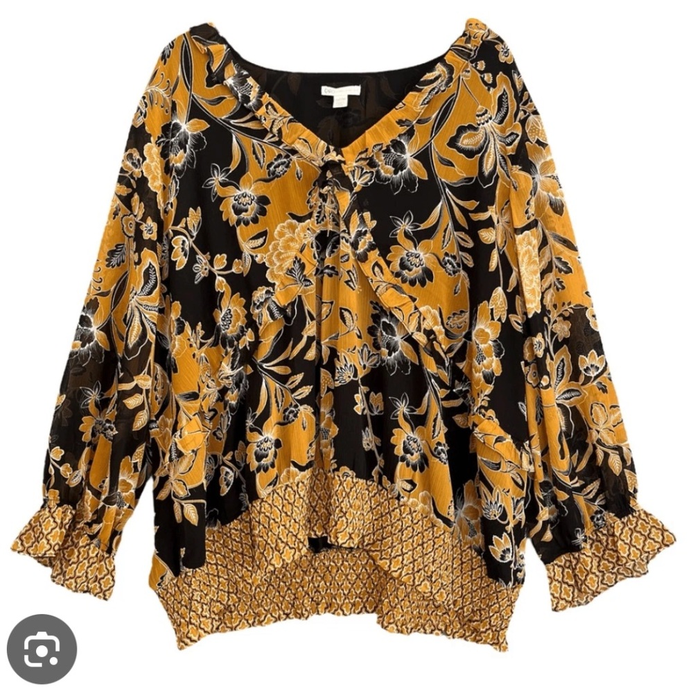 Women’s Cato top-18/20 Black and Gold-banded waist
